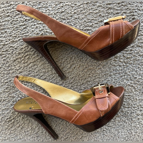 EUC GUESS BUCKLE TOE HIGH HEEL. 4.5” heel. Open heel & toe. Brown/gold. Size 7M. - Picture 5 of 6